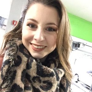 Meet your Posher, Noel